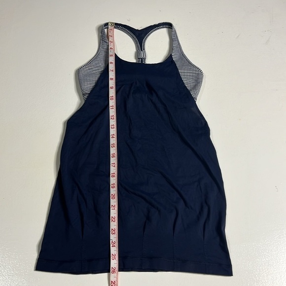 Lululemon Practice Freely Tank Size 4 in Inkwell - Picture 14 of 14